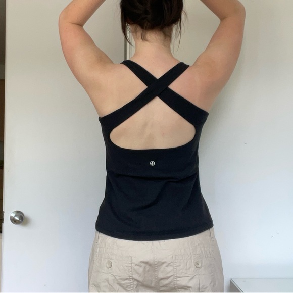Lulu lemon tank top - Picture 2 of 4